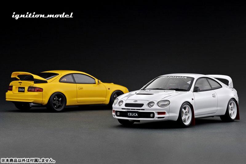 1/18 Toyota Celica GT-FOUR (ST205) 白色模型車,另有一部黃色款。