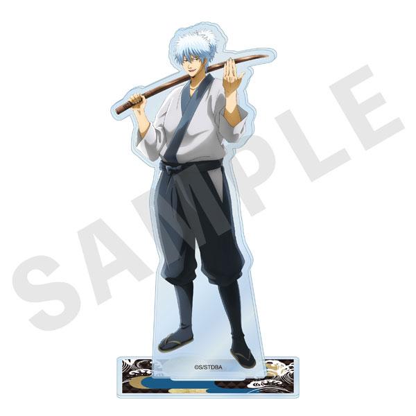 「銀魂」立牌(荊棘流氓篇):角色持木刀站立,白色和服,深色褲子。