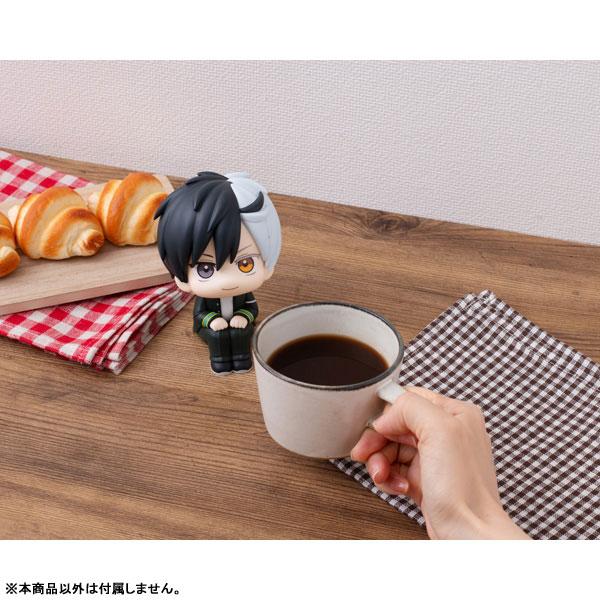 櫻遙LookUp完成品模型,坐姿,搭配咖啡與麵包。