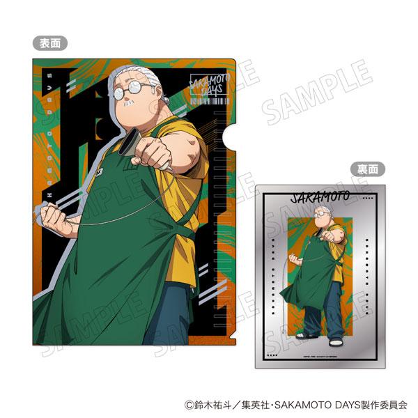 坂本日常 A4金屬透明文件夾,坂本太郎身穿圍裙,手持刀具,展示文件夾正反面設計。