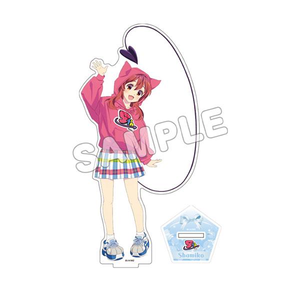 街角魔族2丁目 立牌,影子女主人優子,身穿粉色貓耳帽衫和格子裙,揮手致意。