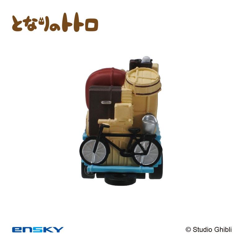 吉卜力工作室 龍貓 三輪車造型回力鑰匙圈,載滿行李箱和水桶。