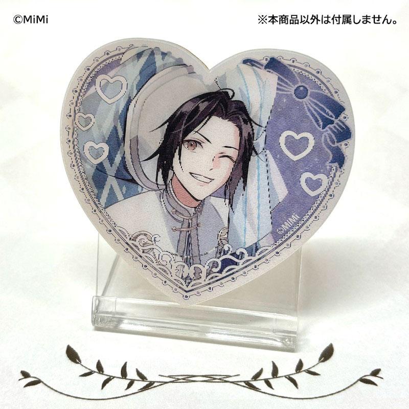 藍景儀壓克力貼紙,心形設計,人物眨眼微笑。