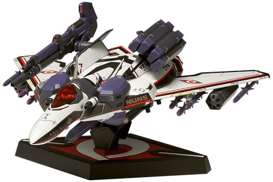 **標題：【2024年9月新品】超時空要塞Frontier VF-171EX Armored Nightmare Plus 1/72 模型預訂開始！**