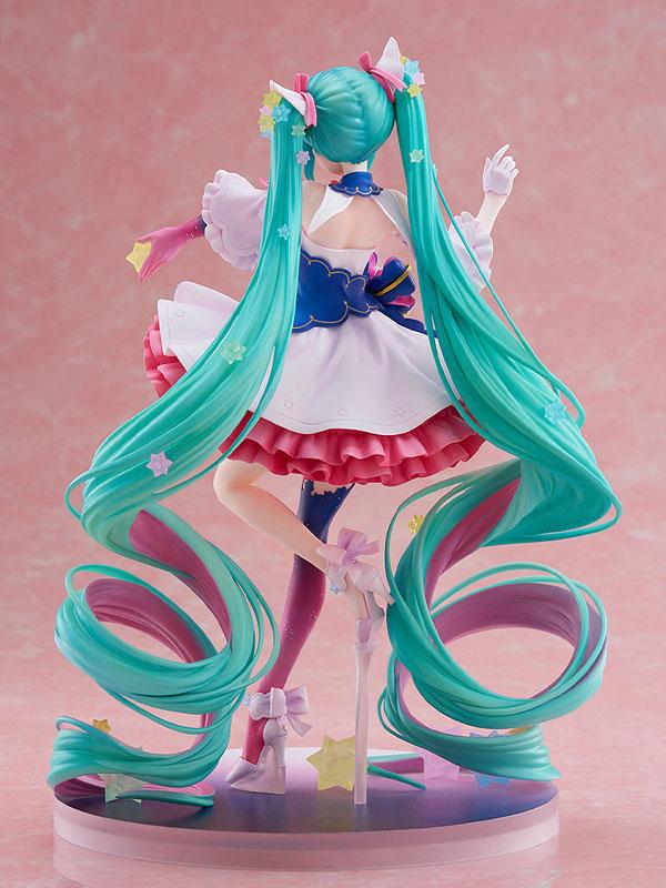 [預訂] 『Creators Collection Figure』初音未來 Rosuuri Ver. 1/7 完成品模型《25年5月預約》