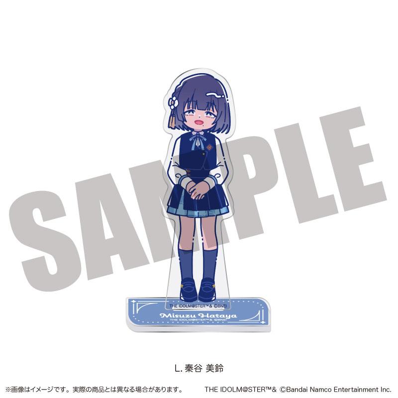 「學園偶像大師」秦谷美鈴身穿制服的立牌。