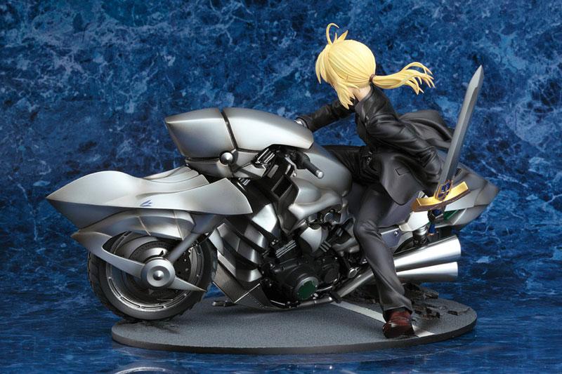 [預訂] Fate/Zero Saber＆Saber・雙輪甲騎兵 1/8 完成品模型（再售）《25年1月預約》