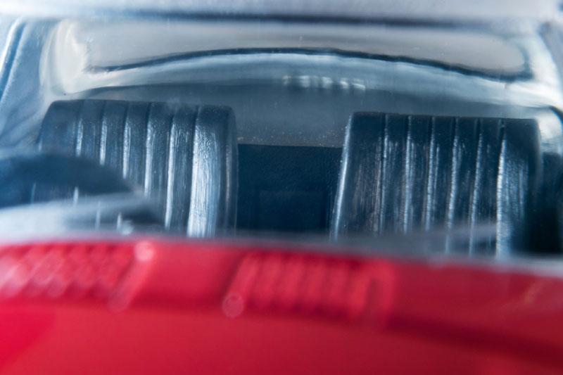 [預訂] Tomica Limited Vintage LV-215a 豐田 Sports 800 客製化顏色規格 (白/紅) 65年式《25年12月預約》