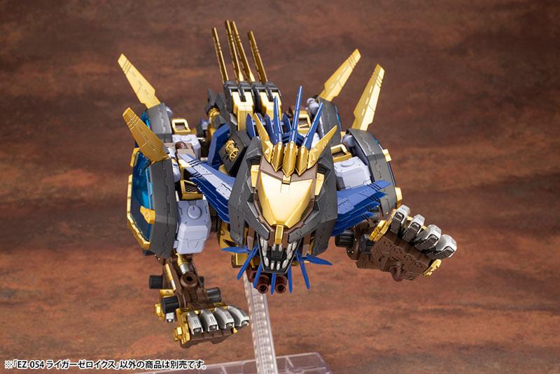 [預訂] HMM 機獸系列 EZ-054 零式長牙獅X 1/72 模型，藍色和金色。