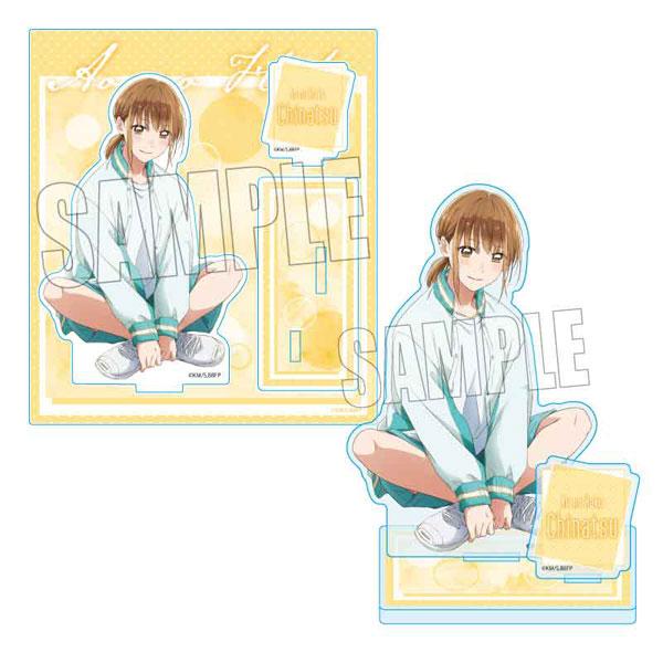 青春之箱 鹿野千夏 立牌，角色坐姿設計，背景為黃色調圖案。