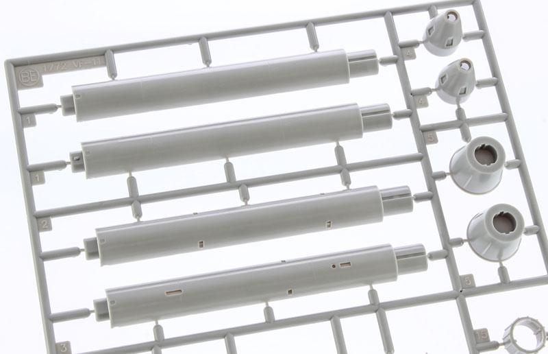 [預訂] 1/72 VF-11B Thunderbolt w/火箭推進器 “超時空要塞plus” 模型《25年6月預約》