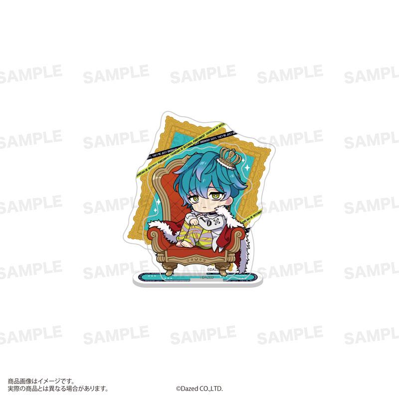 立牌：湊大瀬玉座ver.，角色身穿王袍，头戴皇冠，坐在华丽的宝座上。