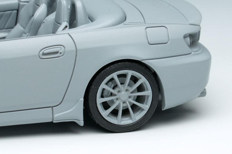 [預訂] 1/43 本田 S2000 20th Anniversary (AP2) 2020 百慕達藍珍珠模型車後部細節圖。