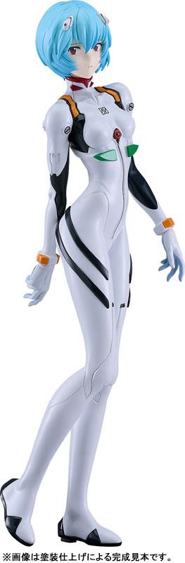 綾波零模型，新世紀福音戰士劇場版，白色戰鬥服全身像。