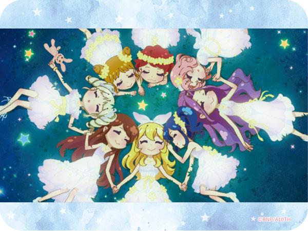 [預訂] Aikatsu! 滑鼠墊，角色們身穿白色禮服，以星形圖案為背景。