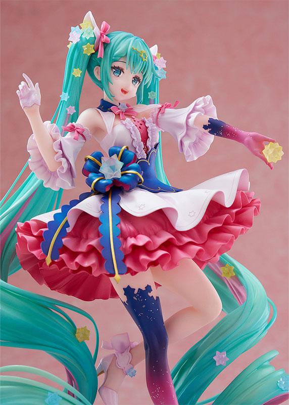 [預訂] 『Creators Collection Figure』初音未來 Rosuuri Ver. 1/7 完成品模型（再次販售）《26年2月預約》