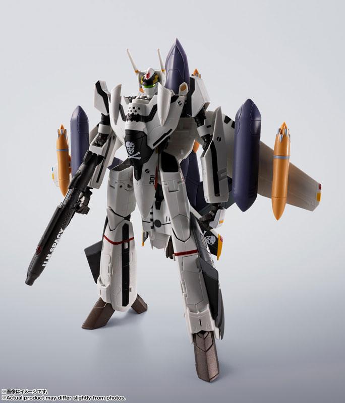 [預訂] HI-METAL R VF-0S鳳凰(洛伊·福克機) + QF-2200D-B 幽靈 『超時空要塞ZERO』《26年1月預約》