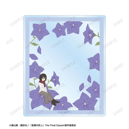 [預訂] 進擊的巨人 米卡莎 坐在花上的壓克力卡片，Botania 第3彈 2枚套裝其中一款設計。