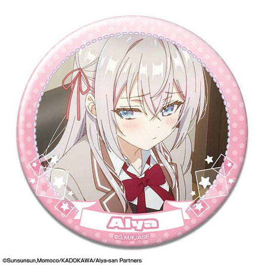 [Pre-order] TV animation "Ellie's classmate next to me who occasionally whispers in Russian to hide her shame" Badge design 15 (Ellie/O) "Reservation for November 24"