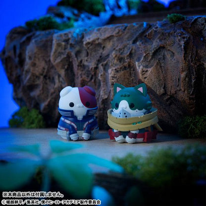 [預訂] 我的英雄學院 英雄貓咪NO.01 BOX其中兩款設計貓咪造型公仔。