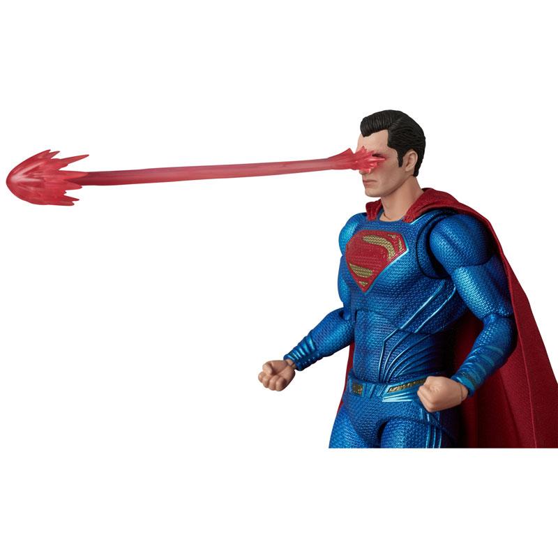 MAFEX 正義聯盟版超人模型，穿藍色戰衣發射熱視線。