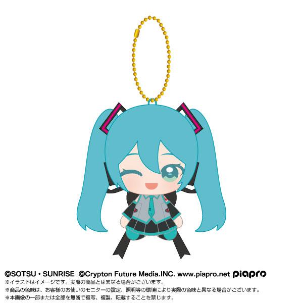 [預訂] 高達45週年×初音未來 Q版坐姿毛公仔吉祥物 初音未來×空戰型突擊高達《25年11月預約》