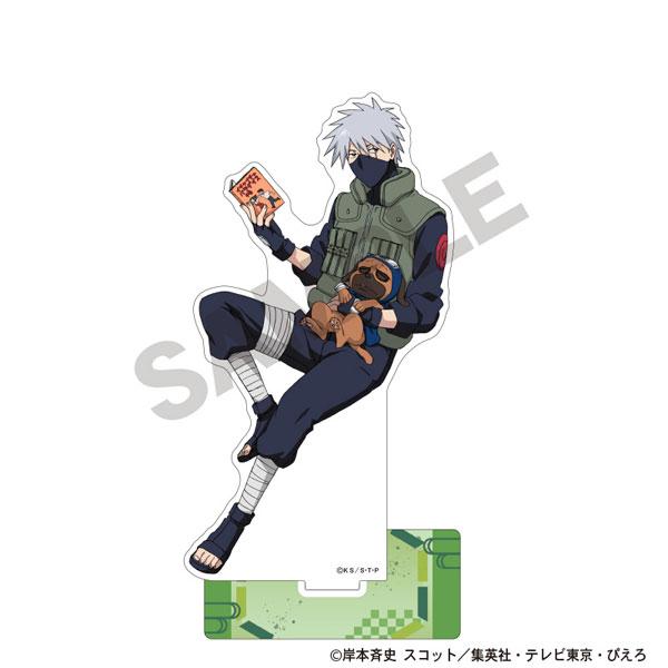 [預訂] NARUTO 旗木卡卡西立牌：手持書本，懷抱戴帽小狗，小憩造型。