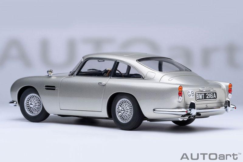 [Pre-order] 1/18 Alston Martin DB5 "007: Goldfinger" Bond car "Pre-order for November 24"