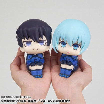 [預訂] LookUp 藍色監獄 冰織羊 完成品模型：冰織羊Q版完成品，展示於手掌中。