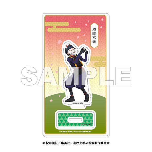 [預訂] 擅長逃跑的殿下 風間玄蕃街頭漫步立牌：角色擺姿勢特寫。