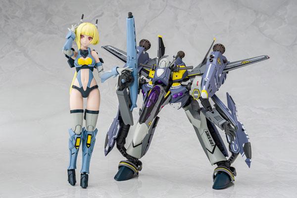 [預訂] V.F.G. 超時空要塞Frontier VF-25S 超級彌賽亞 模型，附帶人形角色模型。