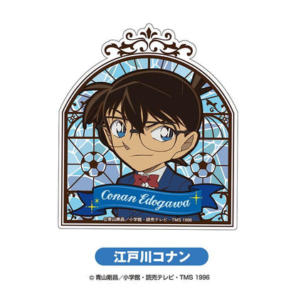 [預訂] 名偵探柯南壓克力吊飾，江戶川柯南穿西裝，背景為彩繪玻璃。