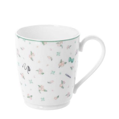 [預訂] 忍者亂太郎六年級 Noritake聯名款馬克杯，白色底，印有花朵圖案。