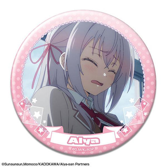 [Pre-order] TV animation "Ellie's classmate next to me who occasionally whispers in Russian to hide her shame" Badge design 01 (Ellie/A) "Reservation for November 24"