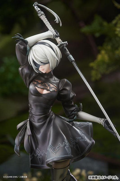 [預訂] 尼爾：自動人形 Ver1.1a 2B(寄葉二號B型) 1/7 完成品模型，持劍站立姿勢。