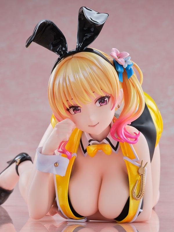 Creator’s Sellection BUNNY GARDEN 凜 1/6 完成品模型：跪姿兔女郎，黃色服裝，雙馬尾造型。