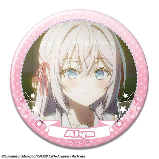 [Pre-order] TV animation "Ellie's classmate next to me who occasionally speaks softly in Russian to hide her shame" Badge design 10 (Ellie/J) "Reservation for November 24"