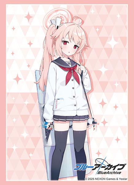 [預訂] 武士道 卡套Collection高級版 Vol.4847 蔚藍檔案『夏』Pack其中一款設計：粉髮少女身穿學生制服，手持物品。