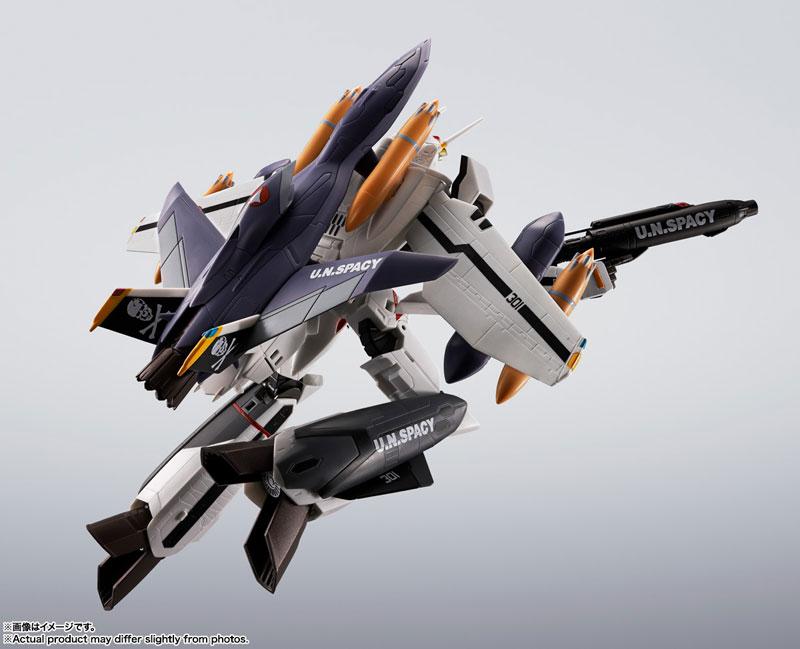 [預訂] HI-METAL R VF-0S鳳凰(洛伊·福克機) + QF-2200D-B 幽靈 『超時空要塞ZERO』《26年1月預約》